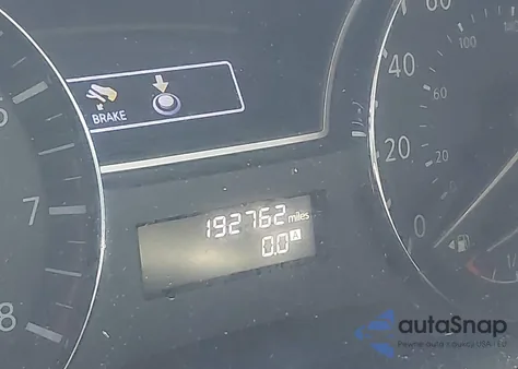 2013 Nissan Pathfinder Platinum z USA, uszkodzony, nr VIN 5N1AR2MM3DC639699